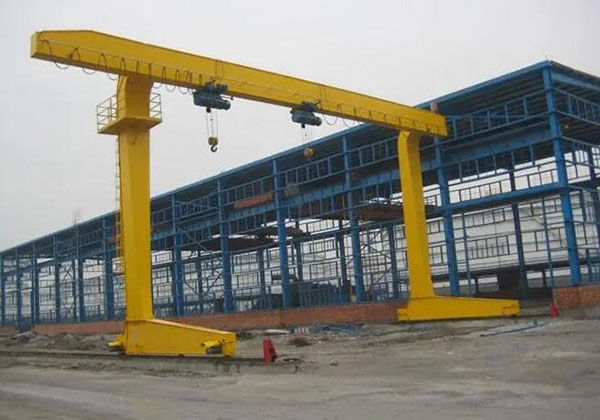 龍門吊出租**多少錢：了解價格因素，合理選擇租賃服務商