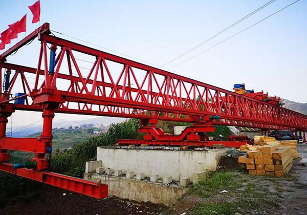 鐵路架橋機(jī)租賃廠家：專業(yè)設(shè)備，高效服務(wù)